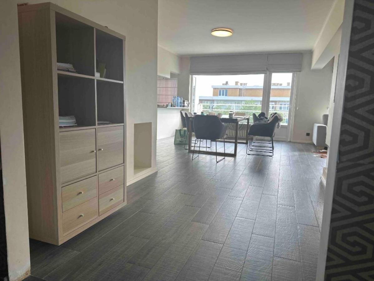 Clam，Grand Apartment In Uccle Брюксел Екстериор снимка