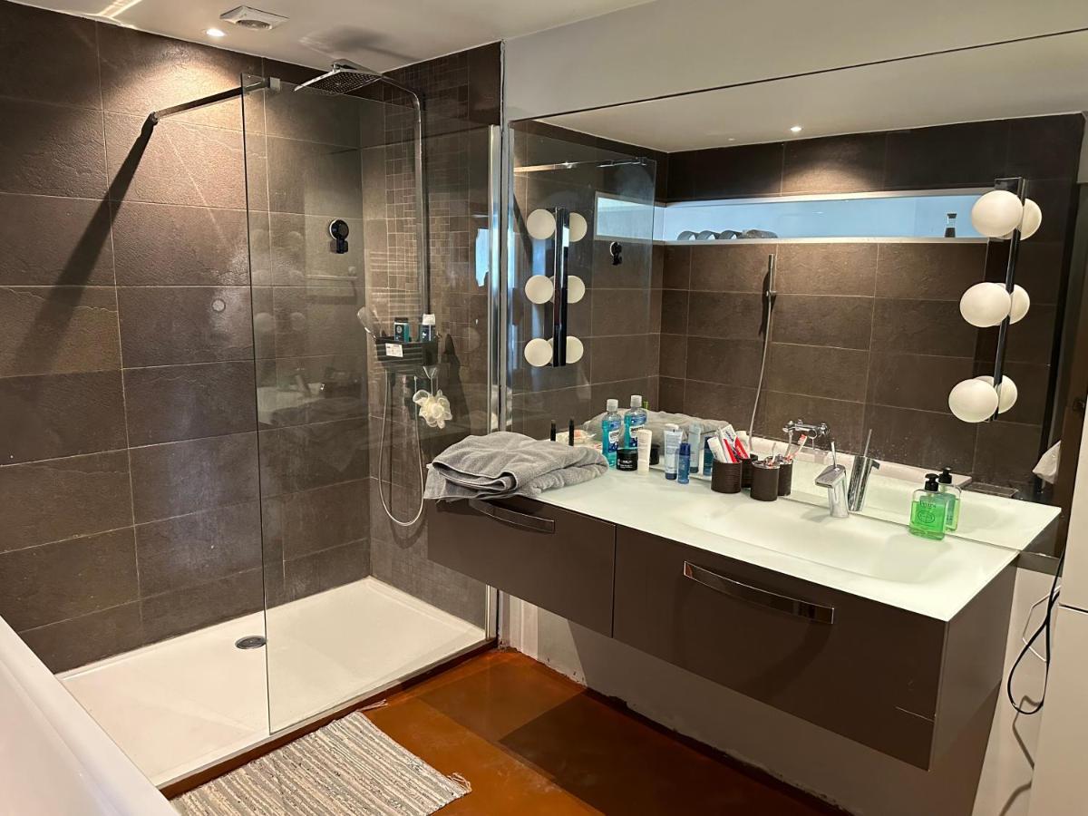 Clam，Grand Apartment In Uccle Брюксел Екстериор снимка